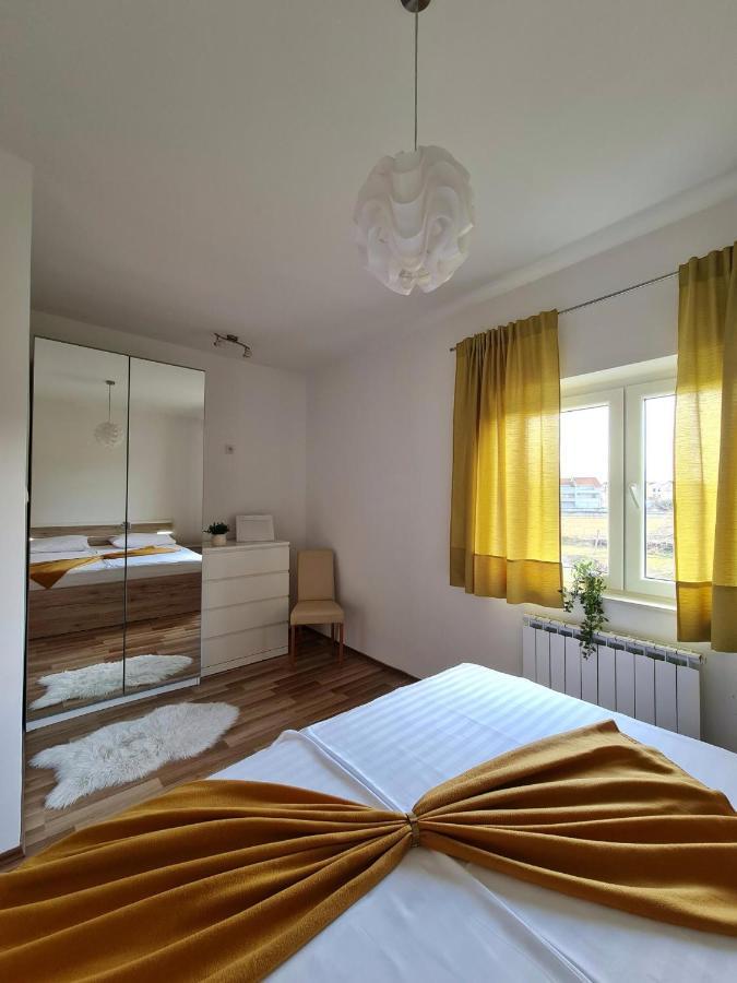Pansion Katarina Bed & Breakfast Malinska Ngoại thất bức ảnh